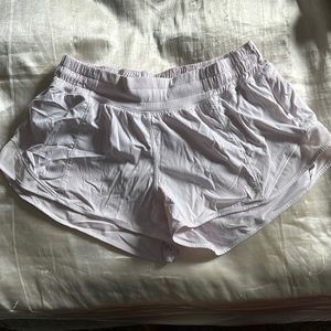 LuLuLemon Hotty Hot shorts size 6 2.5 inches -SEE DESCRIPTION-